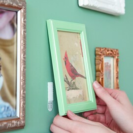 Hanging a picture using Command