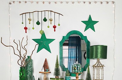 Christmas decorations feature wall idea